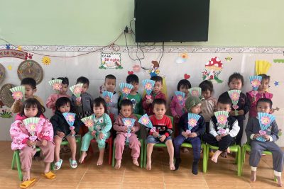 LÀM THIỆP NGÀY 20/11 – LỚP MẦM