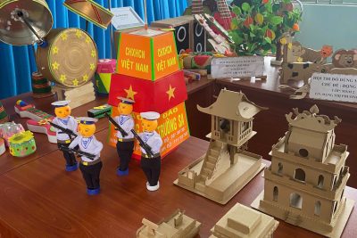 HỘI THI ĐỒ DÙNG TRƯỜNG MG HOA